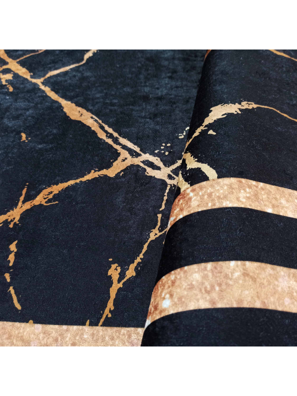 Dywan BLACK and GOLD 10