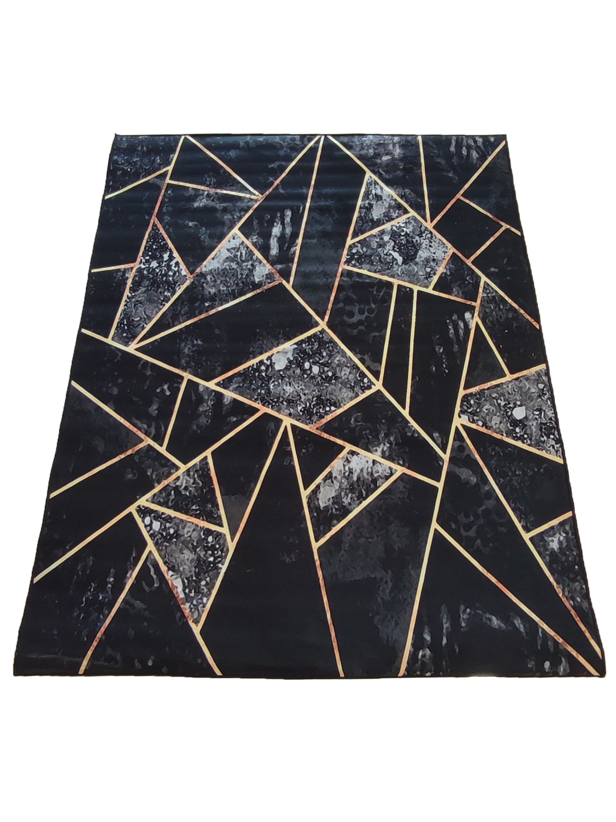 Dywan BLACK and GOLD N 16